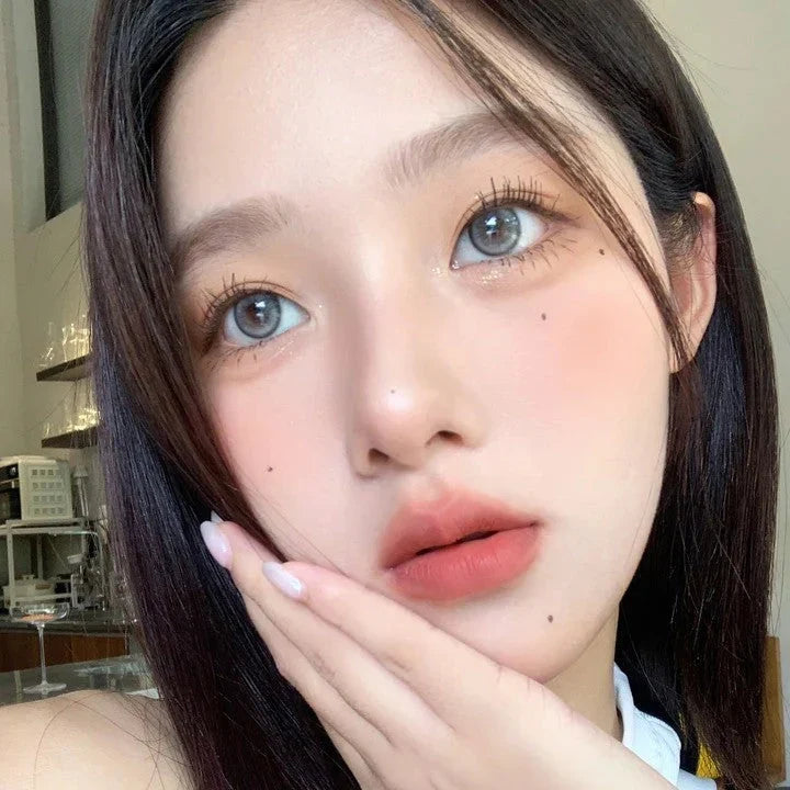 For Soft Girl Look Makeup