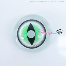 Load image into Gallery viewer, Sweety Crazy Sexy Cat Eye Green (1 lens/pack)-Crazy Contacts-UNIQSO
